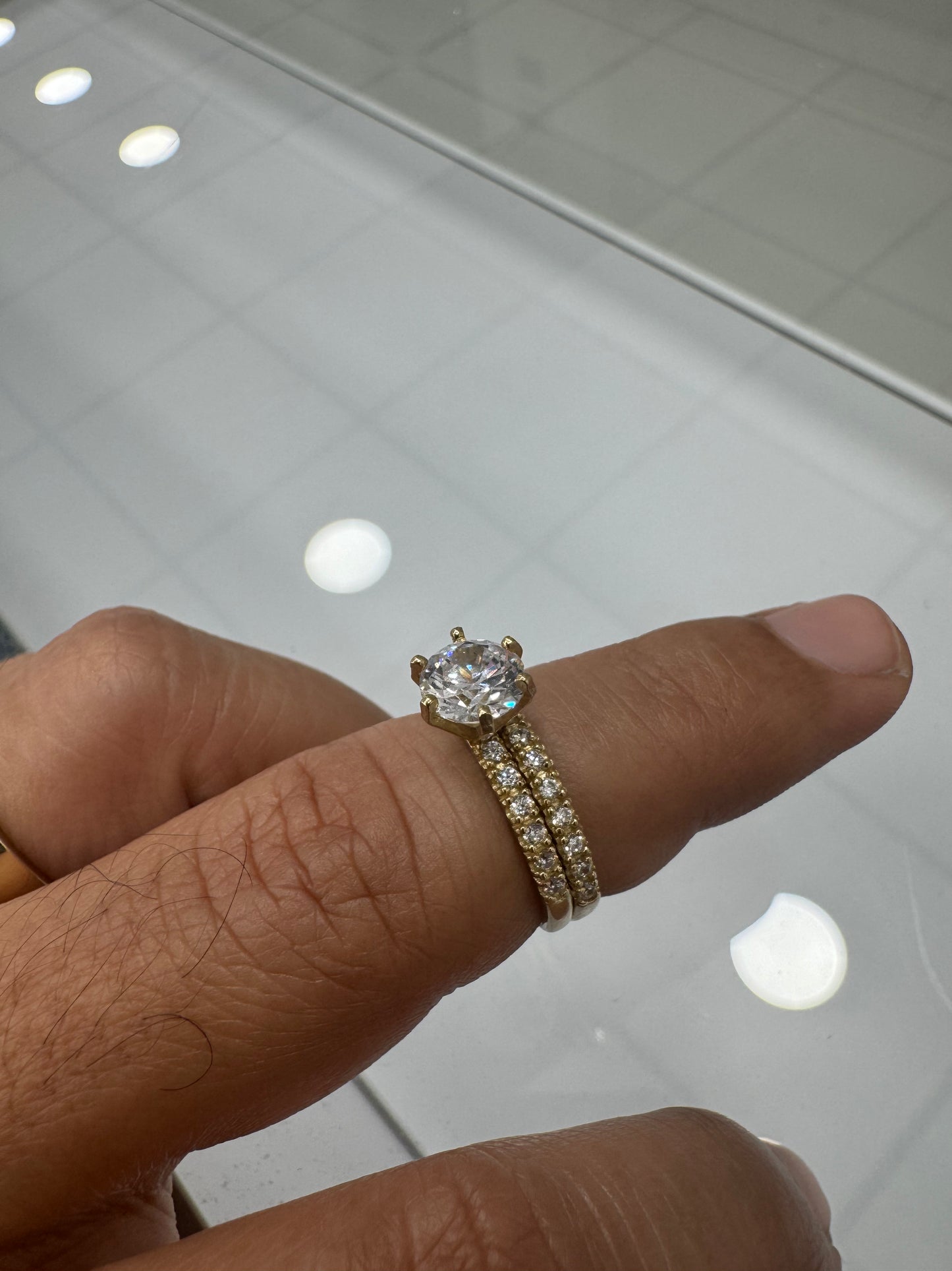 Anillo de compromiso 10k
