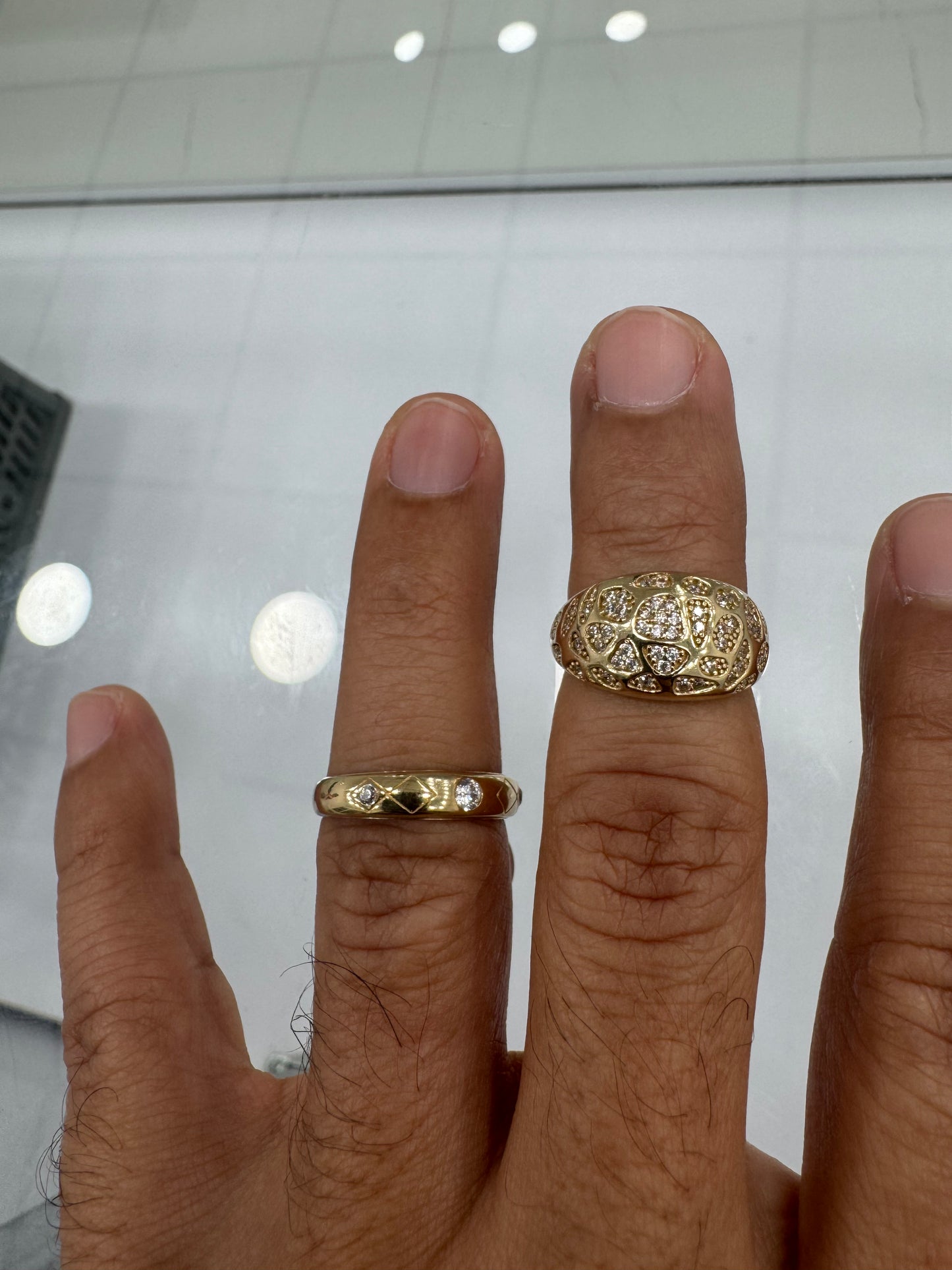 Anillos de mujer.