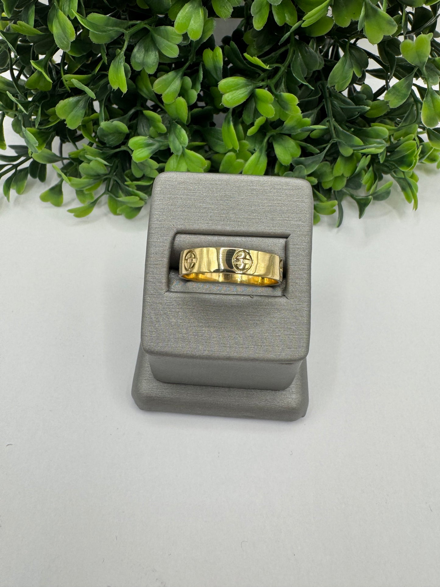 Anillo Banda y clavo Carti.