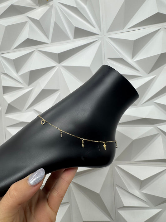 Tobillera corazones cruces e Infinitos.