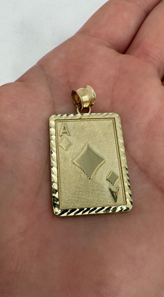 Dije de carta oro 10k