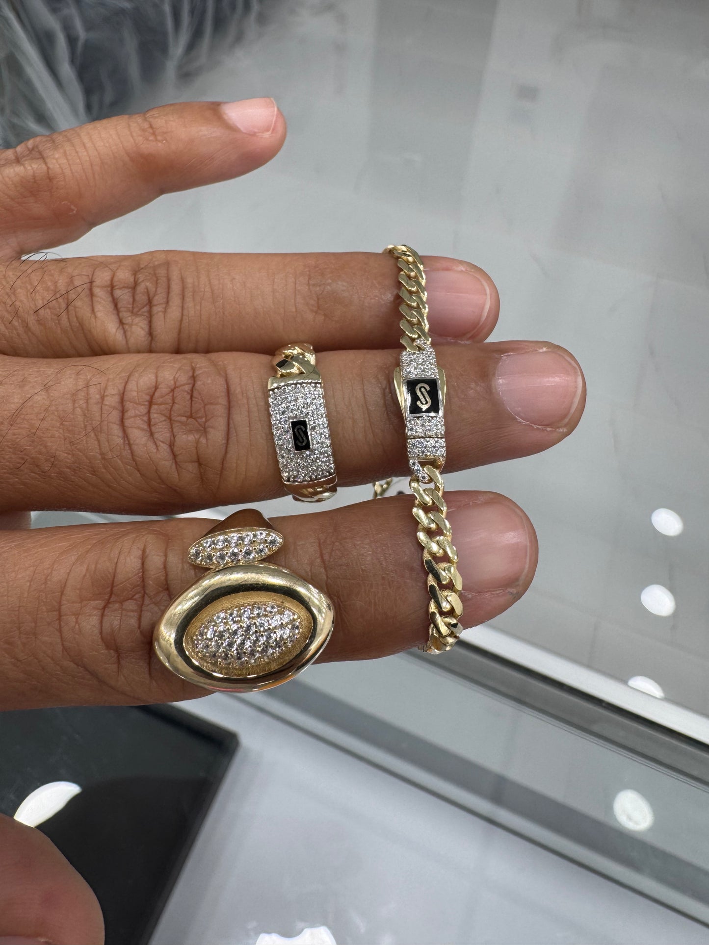 Anillos y pulsera 10k