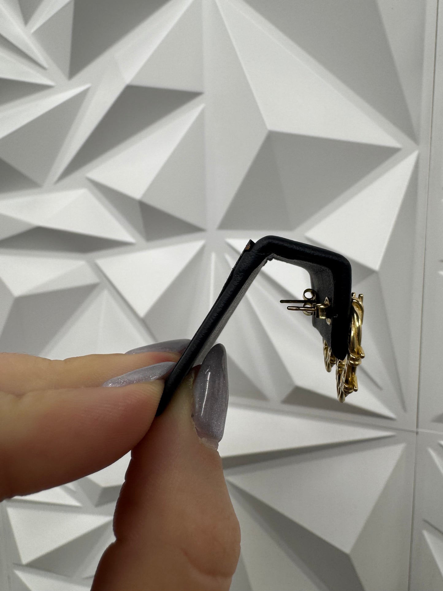 Aretes de corazones.