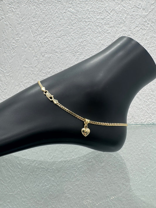 Tobillera cuban link y dije corazón