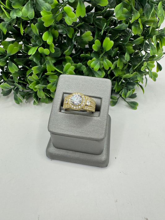 Anillo de piedra