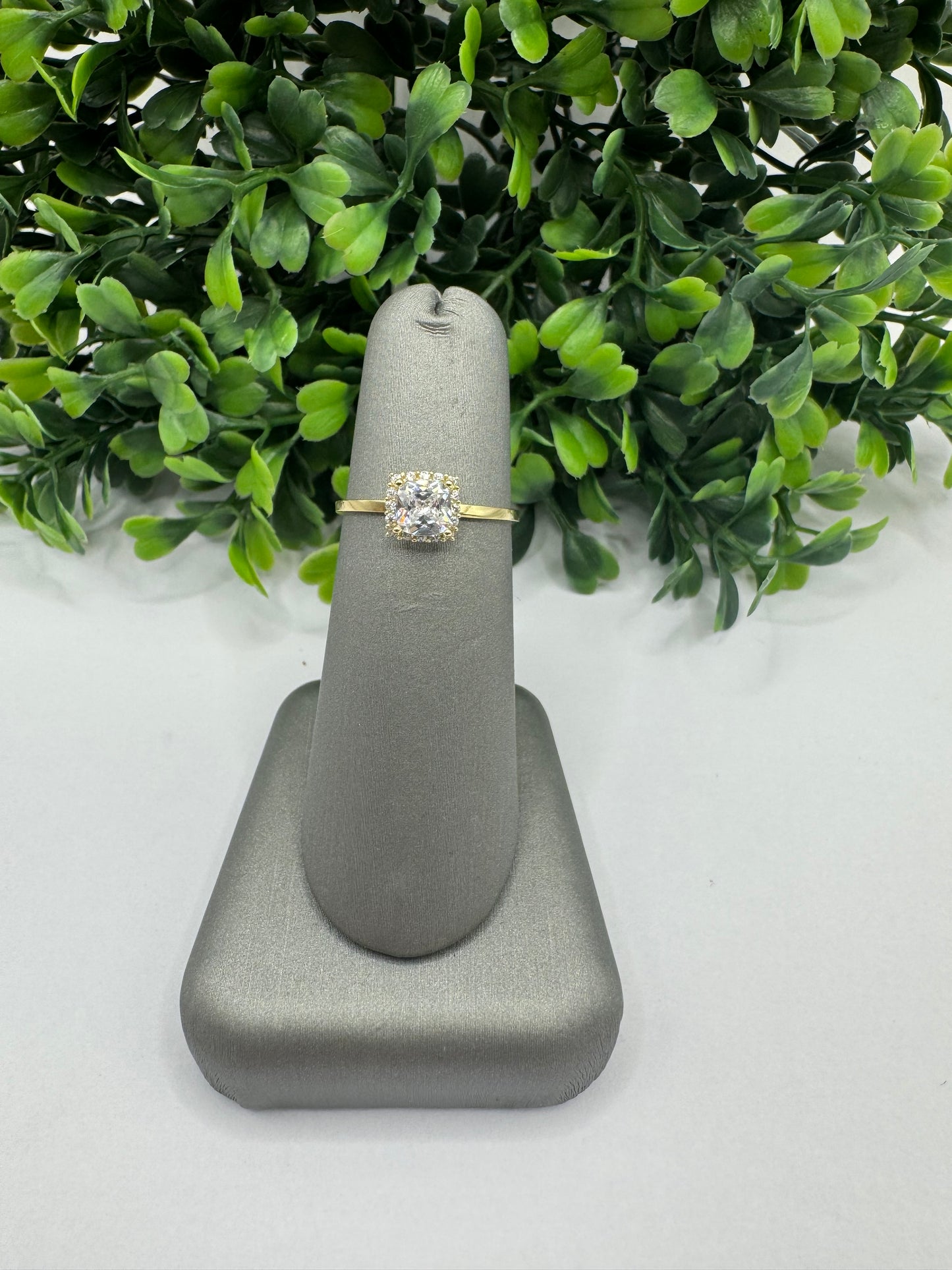 Anillo roseta cuadrada.
